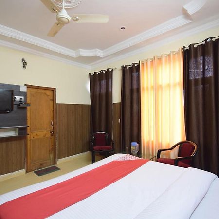 Oyo 6983 Sn Resort Дармсала Экстерьер фото